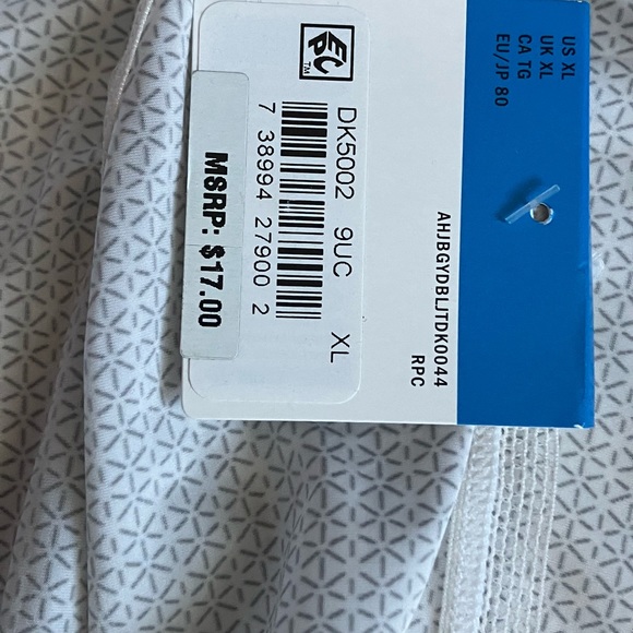 Brand New DNKY 2 Pieces Women Undergarment L/M and Small - Picture 3 of 8